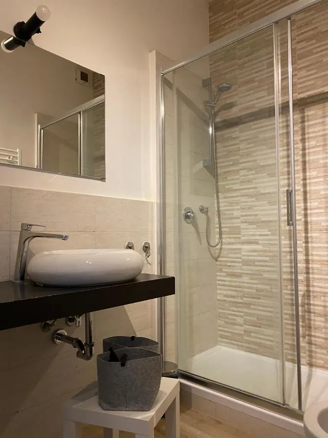 Milano Apartment - Navigli - Via Savona İtalya